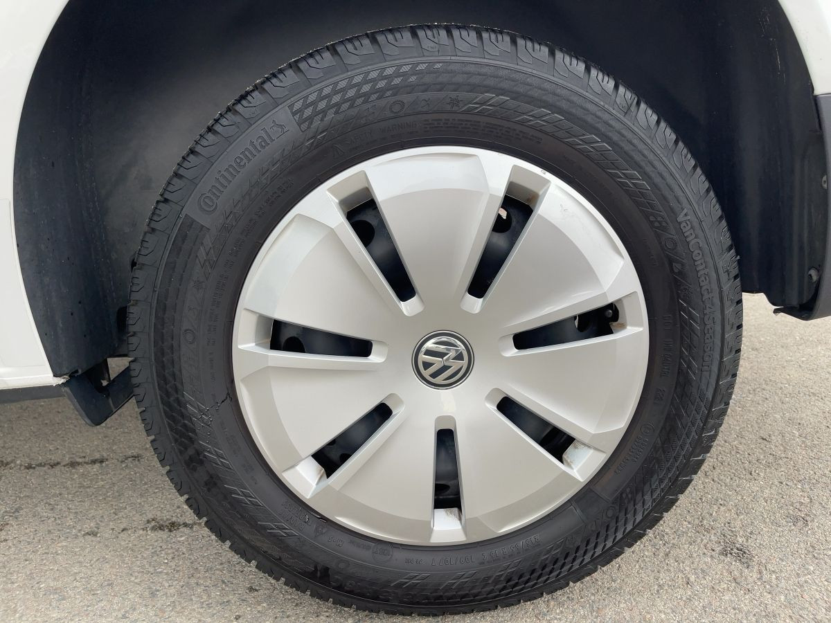 T6.1 Kasten 2.0 TDI DSG KR AHK Parkp. DAB+ Sitzh. Klima Start/Stopp
