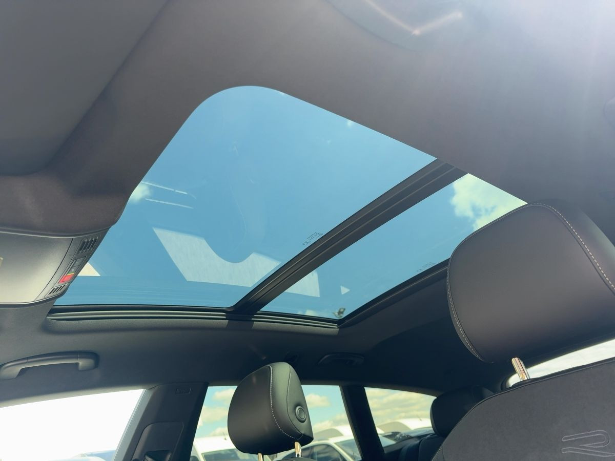 Arteon Shooting Brake 2.0 TDI DSG R-Line 4M AHK LED-Matrix Navi Park-Ass Kamera Keyless Sitzhzg