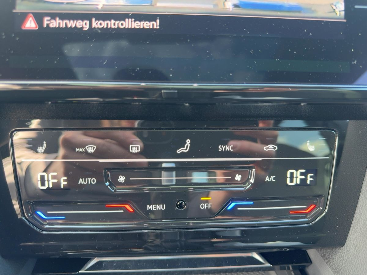 Arteon Shooting Brake 2.0 TDI DSG R-Line 4M AHK LED-Matrix Navi Park-Ass Kamera Keyless Sitzhzg