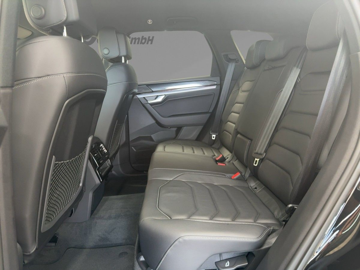 Touareg R-Line 3.0 TDI SCR 4MOTION 8-Gang-Automatik