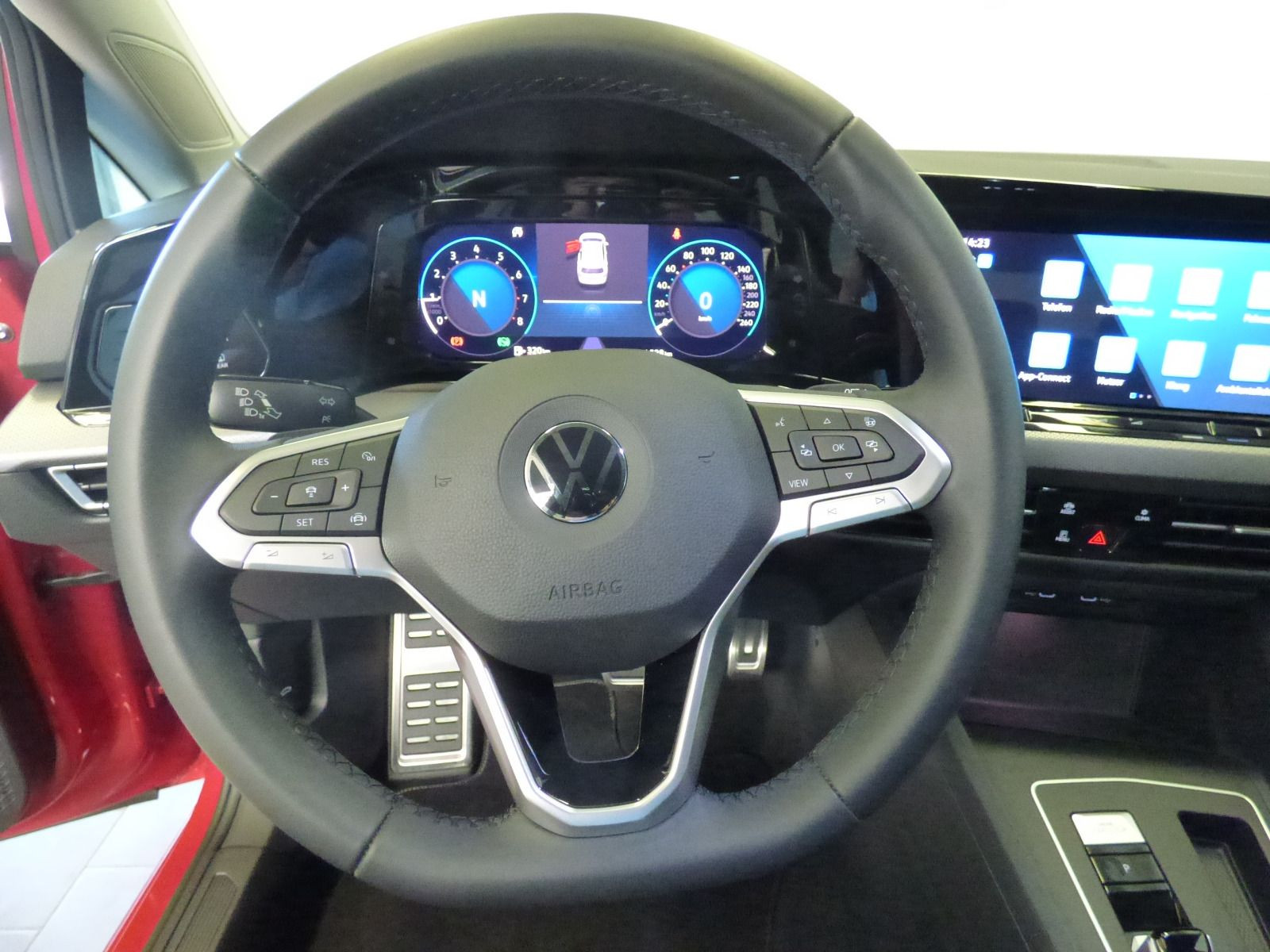 Golf VIII 1.0 TSI DSG 