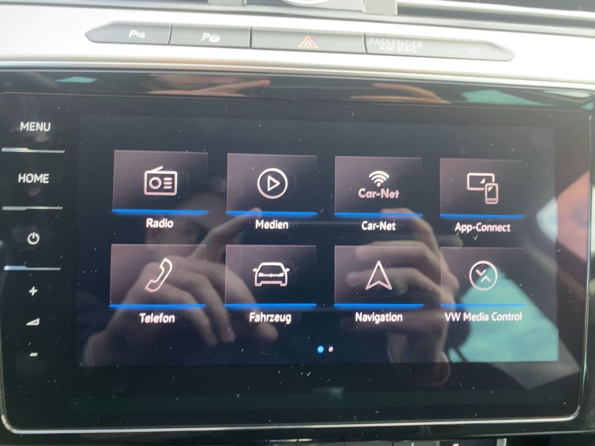 Passat Variant GTE 1.4 TSI R-Line DCC Kamera AHK Navi 