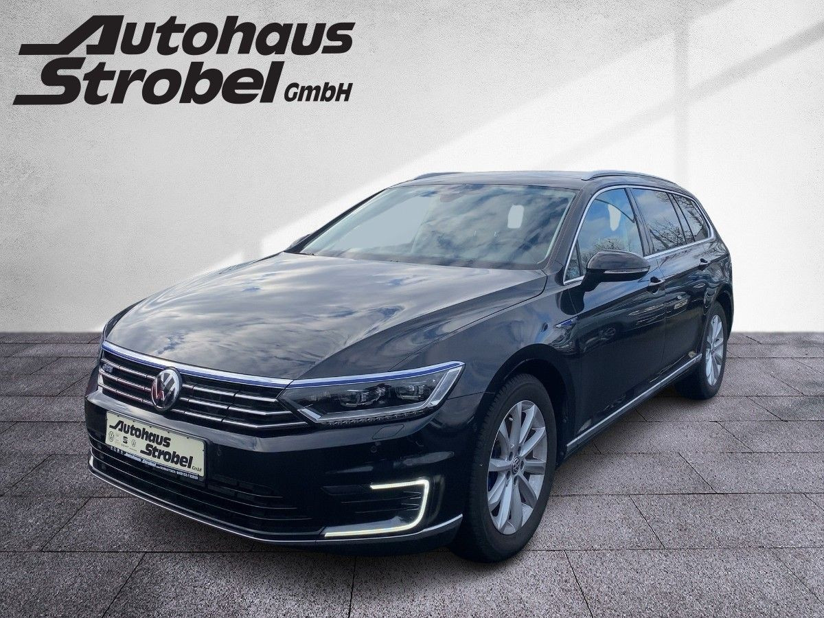 Passat Variant GTE 1.4 TSI R-Line DCC Kamera AHK Navi 
