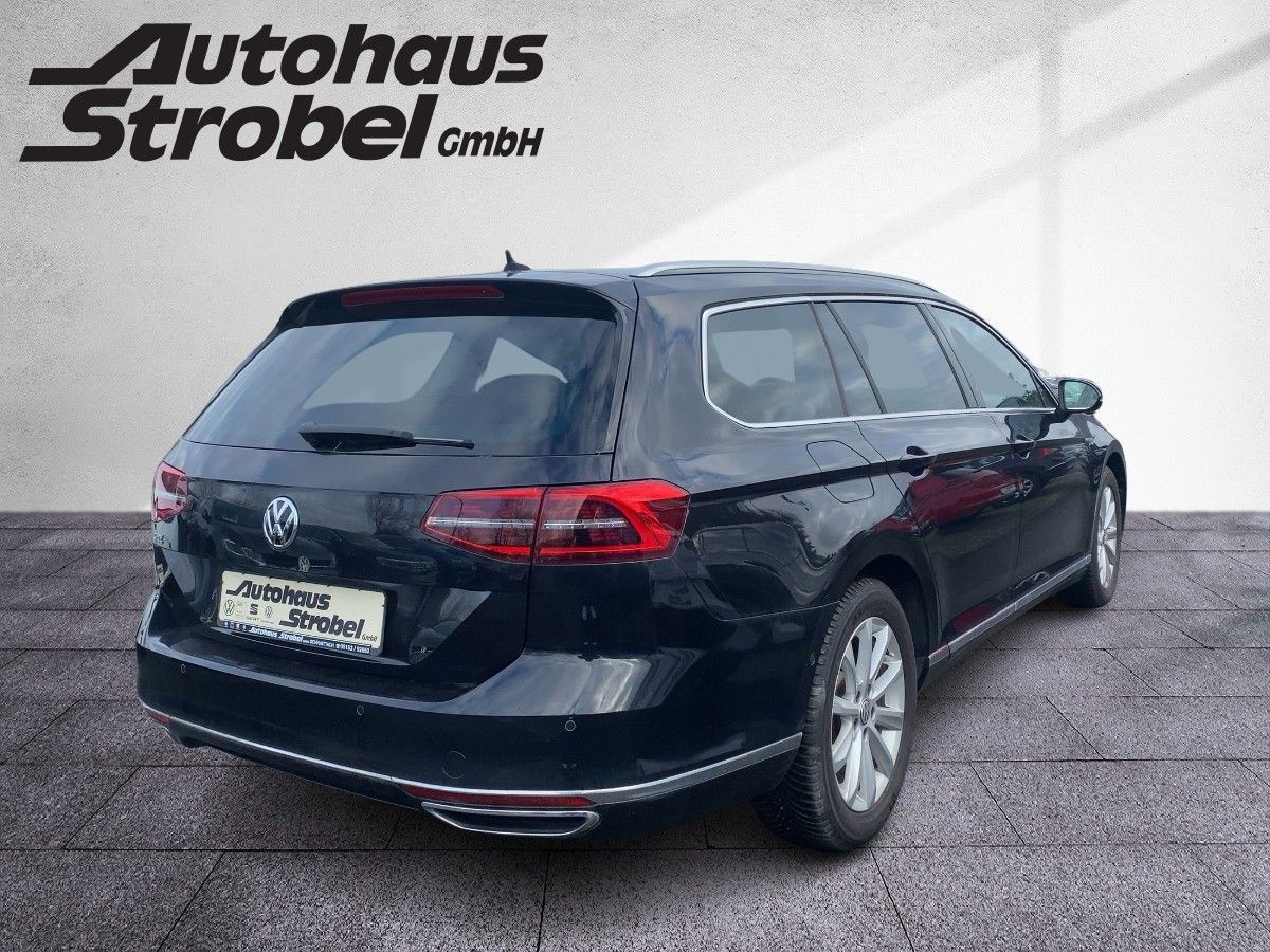 Passat Variant GTE 1.4 TSI R-Line DCC Kamera AHK Navi 