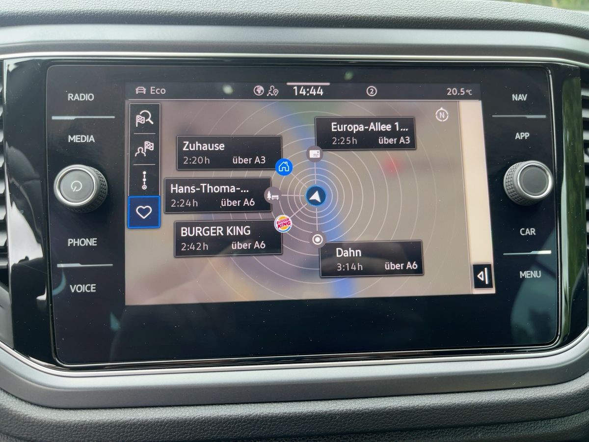 T-Roc Cabriolet 1.5 TSI DSG R-Line ACC LED Navi DAB+ Kamera Lane-Ass Leder Stau-Ass