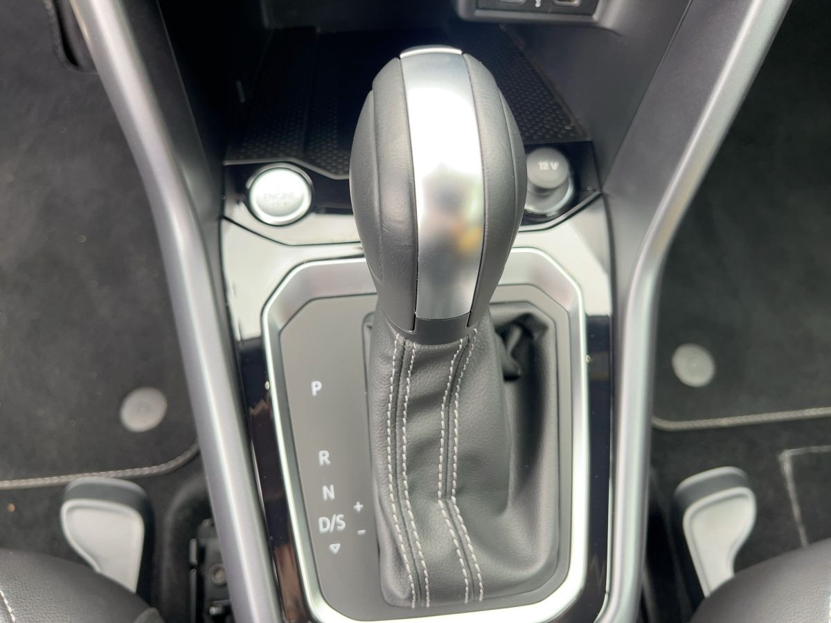 T-Roc Cabriolet 1.5 TSI DSG R-Line ACC LED Navi DAB+ Kamera Lane-Ass Leder Stau-Ass