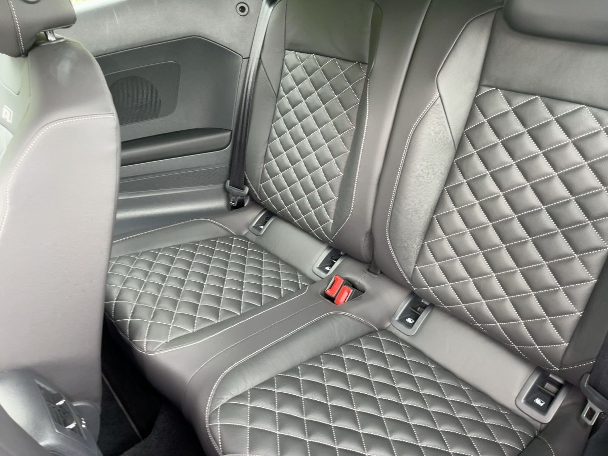 T-Roc Cabriolet 1.5 TSI DSG R-Line ACC LED Navi DAB+ Kamera Lane-Ass Leder Stau-Ass