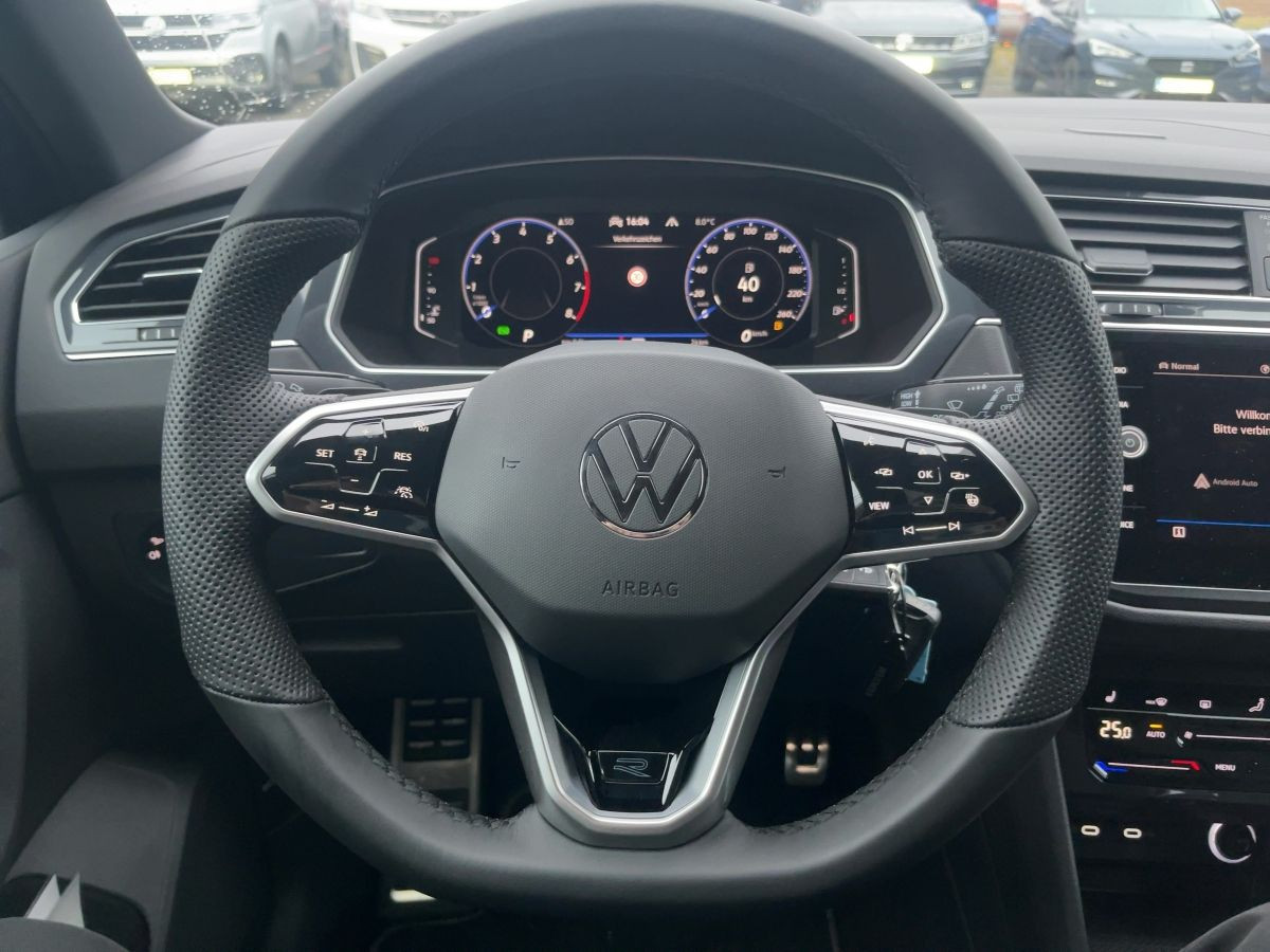 Tiguan 1.5 TSI DSG R-Line ACC AHK DCC LED Navi