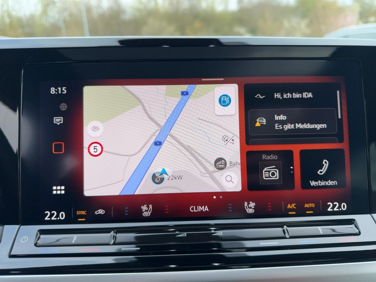 Multivan Style 2.0 TDI DSG*DEZ*AHK*NAVI*STANDH.