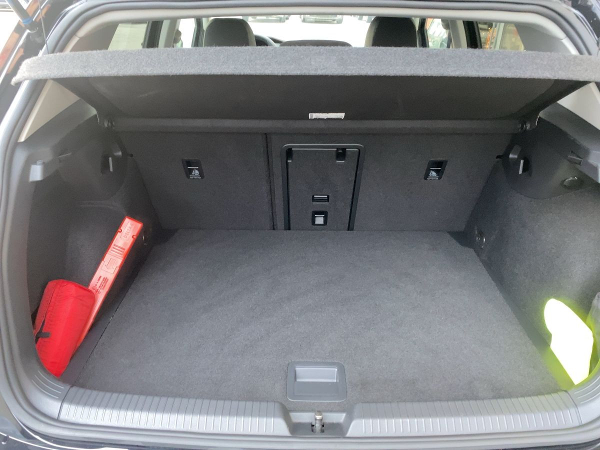 Golf VIII 1.5 eTSI DSG Style ab 4,99% ACC Ambiente LED-Matrix Kamera Side-Ass
