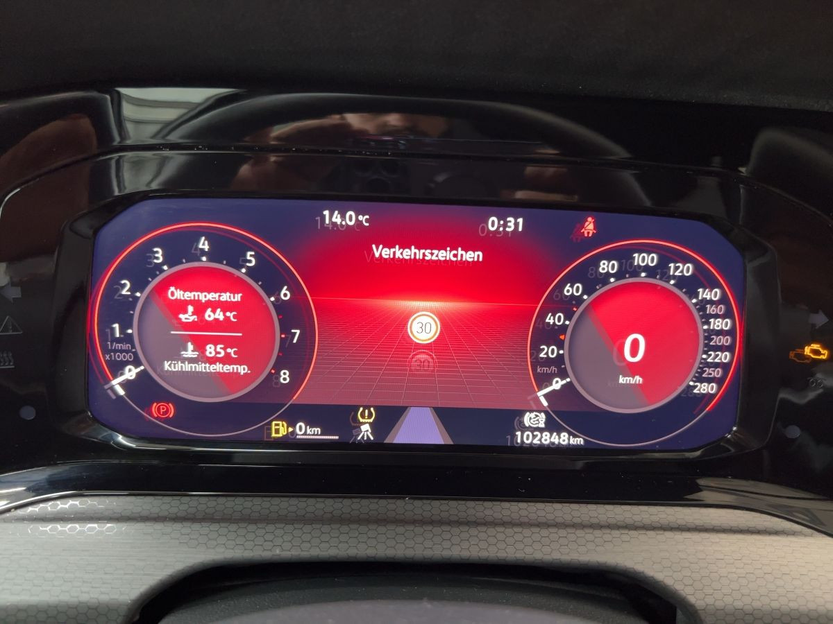 Golf VIII GTI 2.0 TSI ACC AHK DCC LED-Matrix Leder Navi Standh. 
