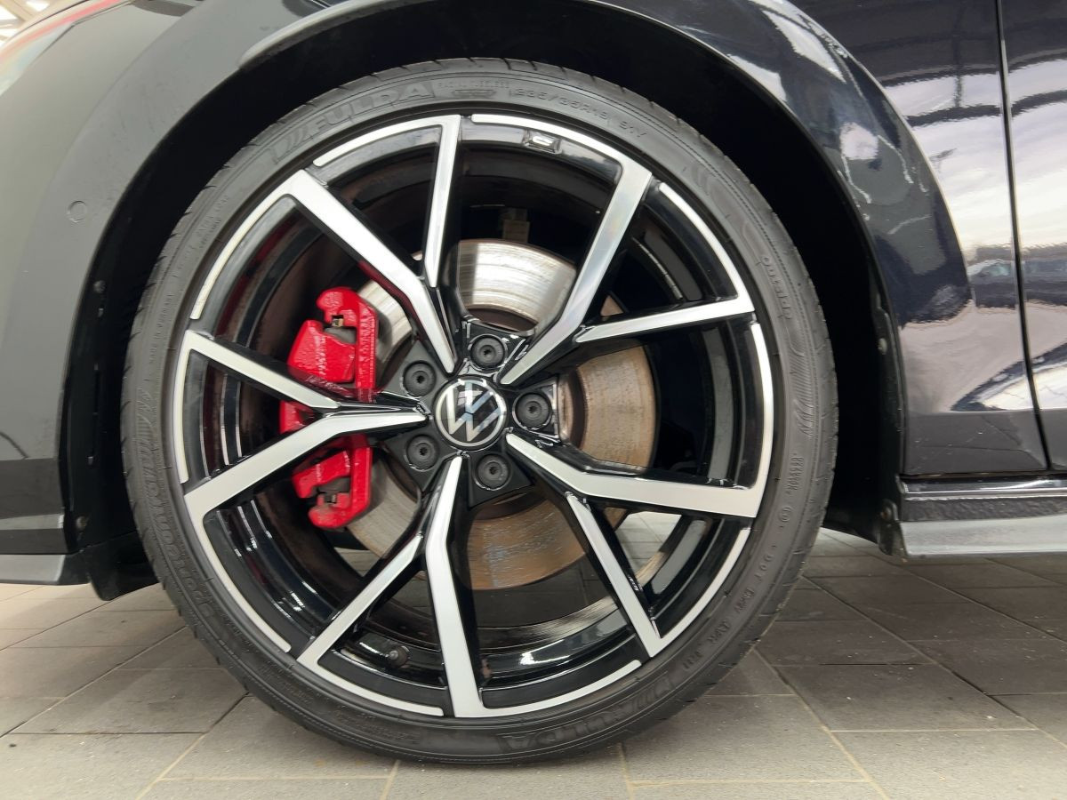 Golf VIII GTI 2.0 TSI ACC AHK DCC LED-Matrix Leder Navi Standh. 