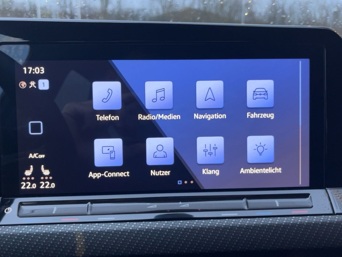 Golf VIII R 2.0 TSI DSG 4M ACC DCC LED-Matrix Kamera Navi