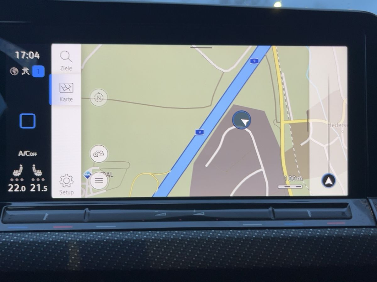 Golf VIII R 2.0 TSI DSG 4M ACC DCC LED-Matrix Kamera Navi