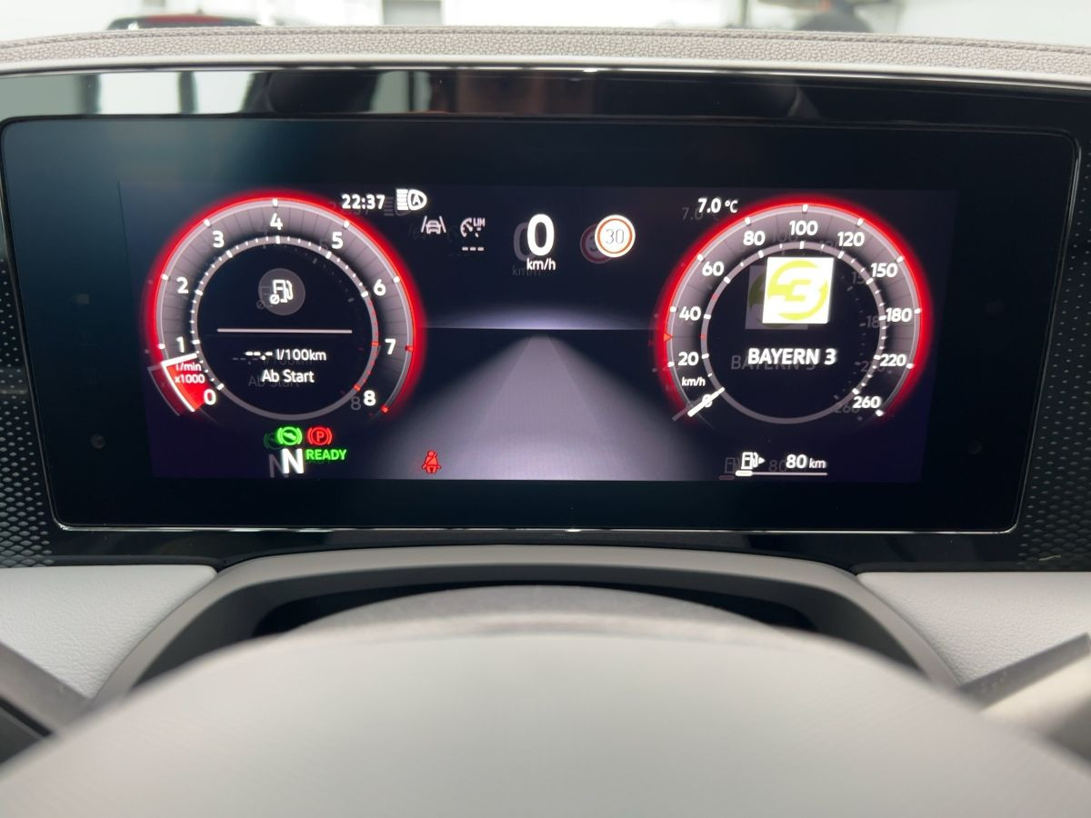 Passat Variant 1.5 TSI DSG ACC*AHK*LED*Navi*Keyl
