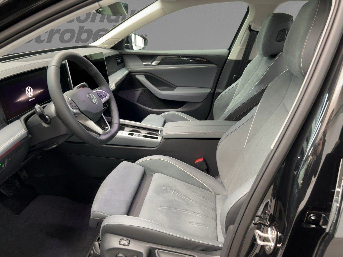 Passat Variant 1.5 TSI DSG ACC*AHK*LED*Navi*Keyl
