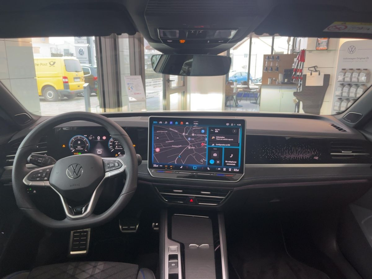 Passat R-Line 2.0 TDI DSG ACC*AHK*IQ.LIGHT