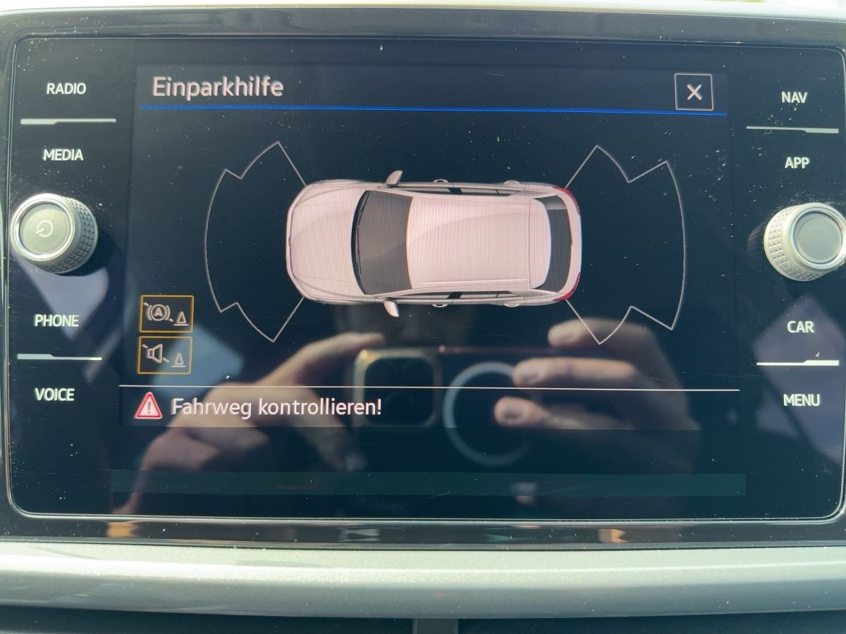 T-Roc 1.5 TSI Style ab 3,99% ACC Navi LED-Matrix Park Ass. Lane Ass. Sitzh. DAB+