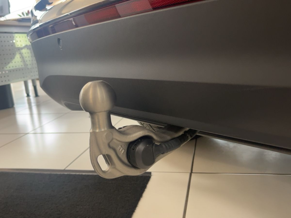 Tiguan Elegance 1.5 eTSI DSG*ACC*AHK*WR*IQ.LIGHT*