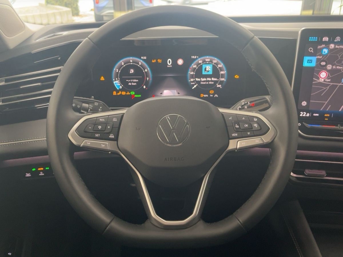 Tiguan Elegance 1.5 eTSI DSG*ACC*AHK*WR*IQ.LIGHT*