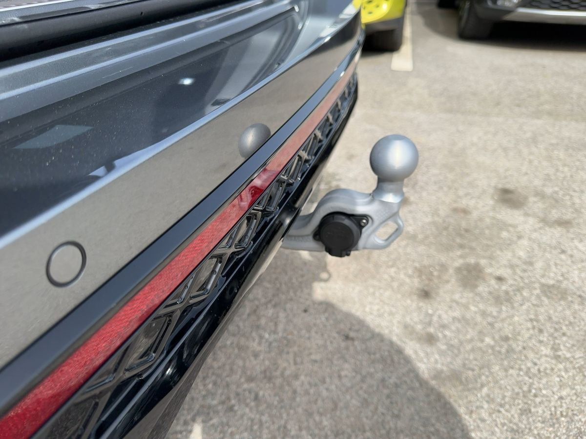 Passat R-Line 2.0 TDI DSG*ACC*AHK*IQ.LIGHT*NAVI