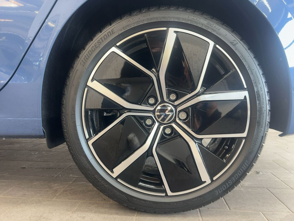 Golf EDITION 50 1.5 eTSI DSG*ACC*AHK*LED*NAVI