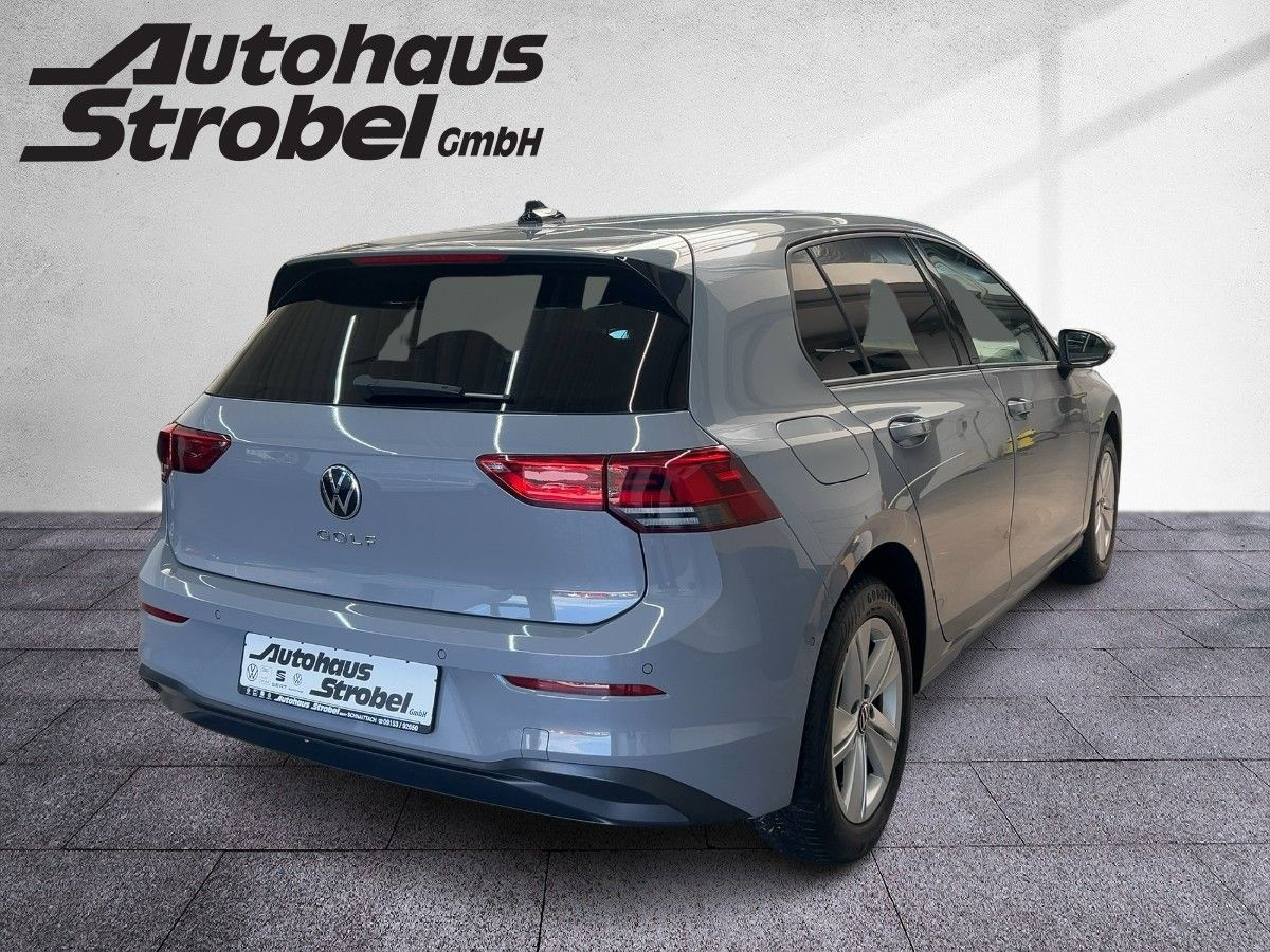 Golf VIII 1.5 TSI Life ACC Navi LED DAB+ Lane Ass. Park Ass. Keyless Sitzh.