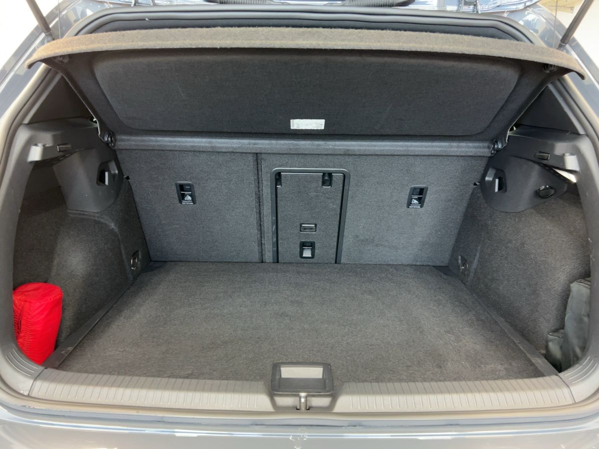 Golf VIII GTD 2.0 TDI DSG LED-Matrix ACC Navi Kamera Side-Ass Sitzhzg Bluet.