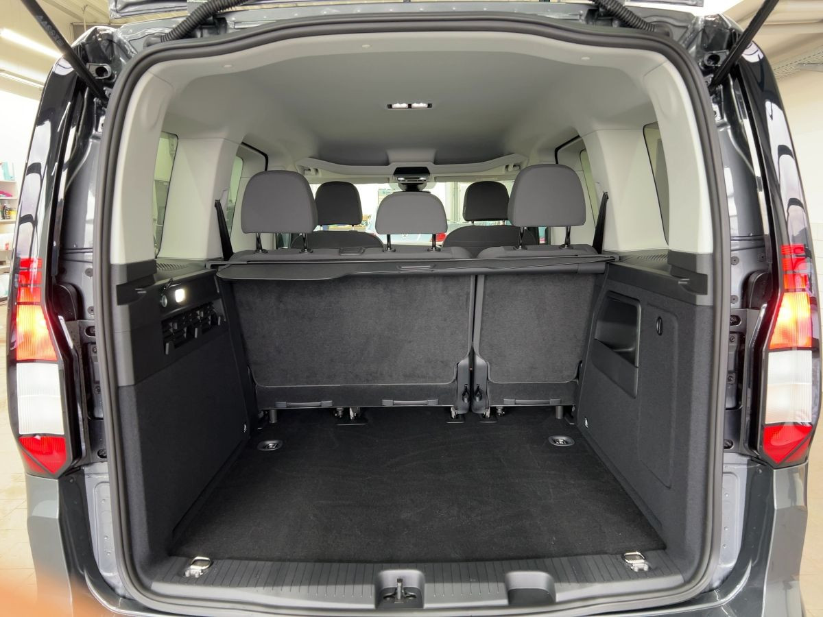 Caddy Life 2,0 l TDI 90 kW DSG AHK*LED*KR*WR