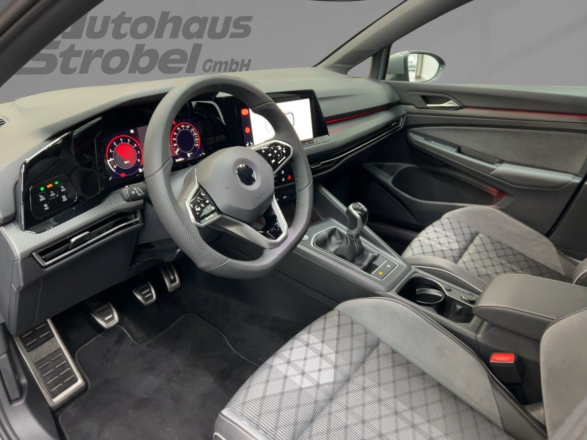 Golf VIII 1.5 TSI R-Line ab 3,99% ACC Navi LED Climatronic Bluet. Sitzh.