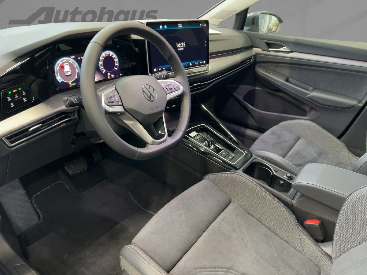 Golf Style 1,5 l eTSI DSG*AHK*Kamera*LED*Navi*WR