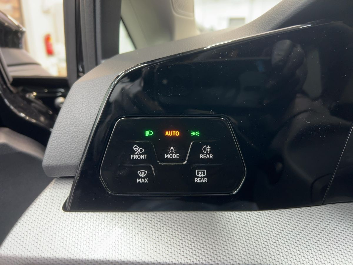 Golf Style 2,0 l TDI 110kW DSG Navi*Kamera*WR