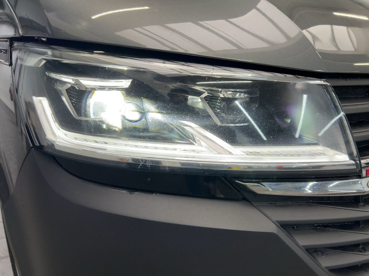 T6.1 Kombi T6.1 2.0 TDI DSG 7-Sitze ACC Navi LED Parkp. Lane Ass. Bluet. Klima Sitzh.
