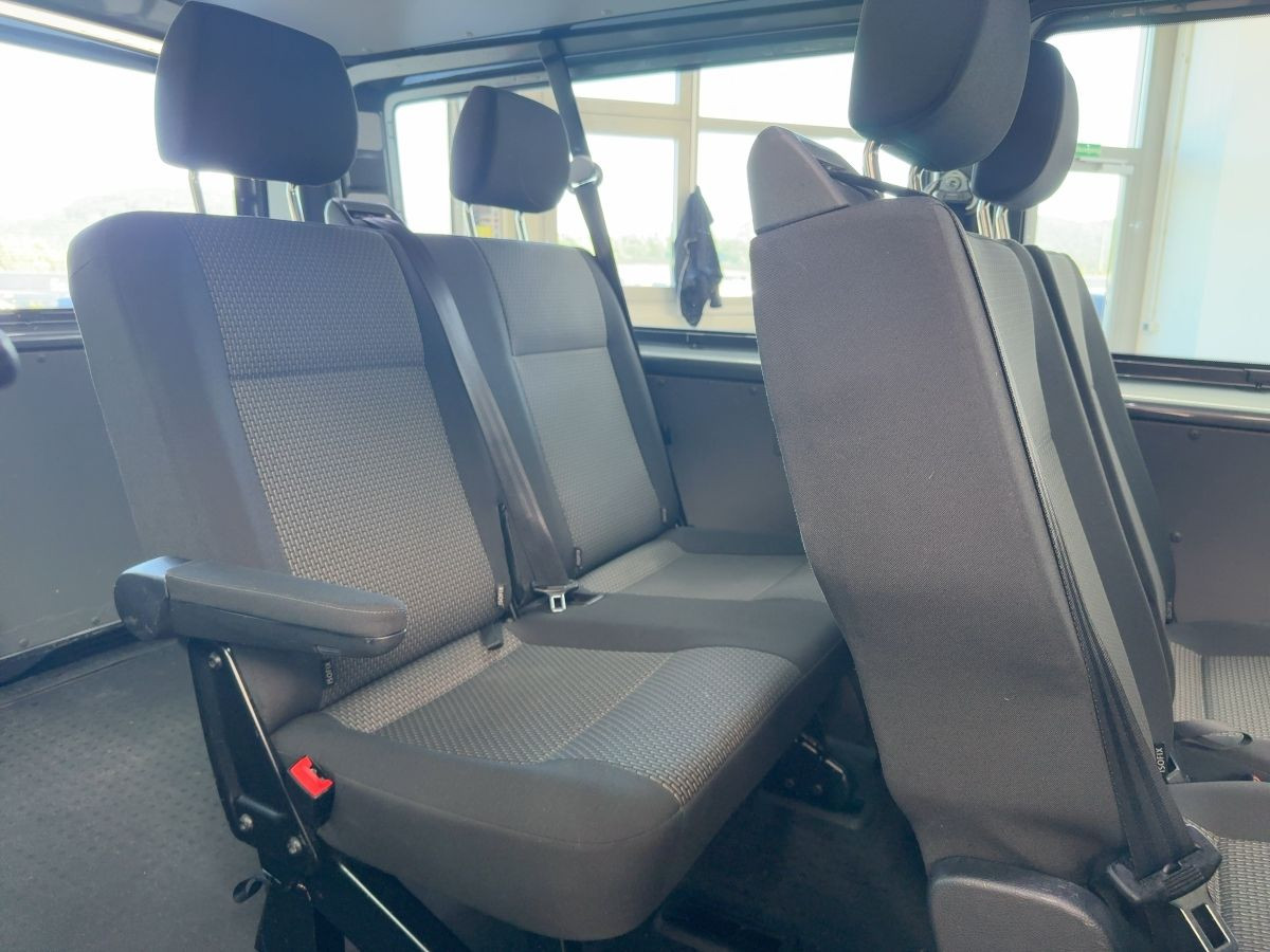T6.1 Kombi T6.1 2.0 TDI DSG 4M 8-Sitzer ACC Navi LED Parkp. Lane Ass. Klima Sitzh.