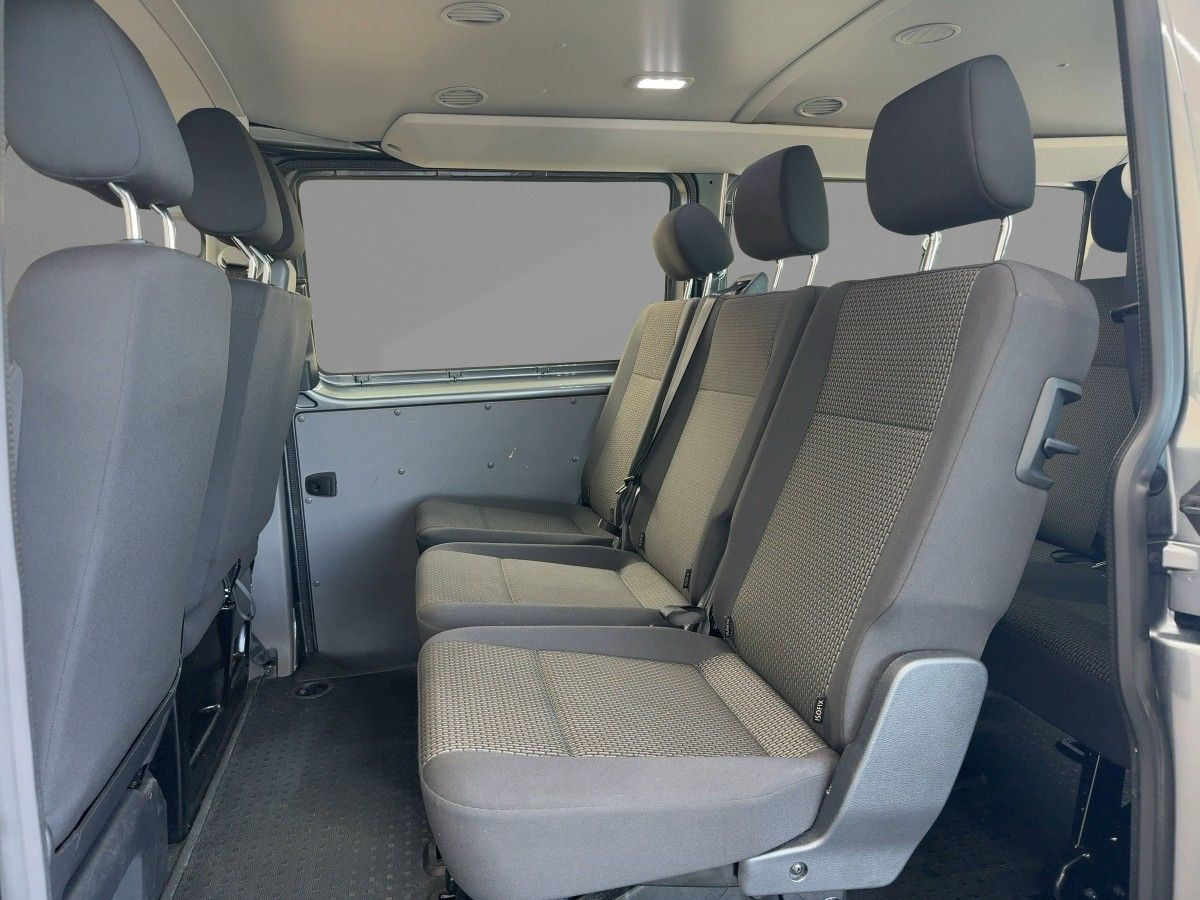 T6.1 Kombi T6.1 2.0 TDI DSG 4M 8-Sitzer ACC Navi LED Parkp. Lane Ass. Klima Sitzh.