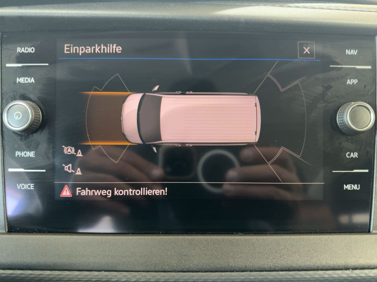 Transporter Kombi T6.1 2.0 TDI 4M 8-Sitze ACC Navi LED Parkp. Lane Ass. Bluet. Klima Sitzh.