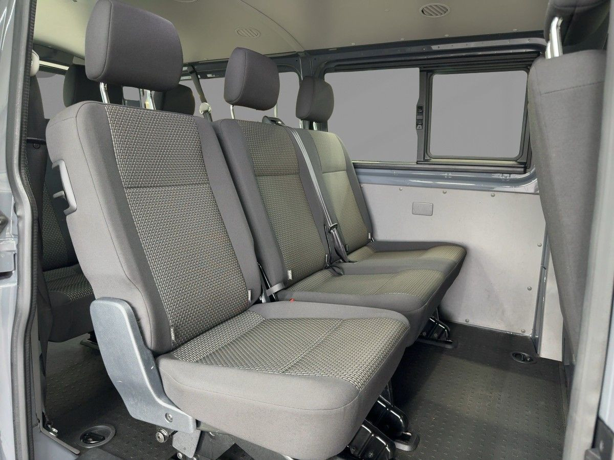 T6.1 Kombi T6.1 2.0 TDI 4M 9-Sitze Navi Parkp. Klima DAB+ Bluet.