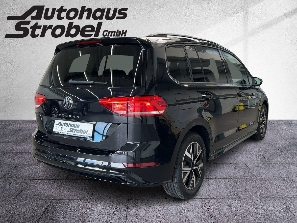 Touran Highline 1,5 l TSI DSG 7-Sitzer*AHK*Navi