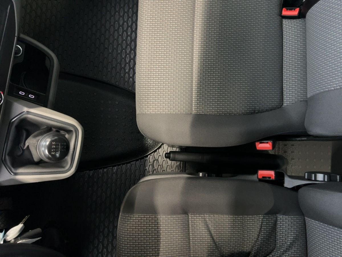 Transporter Kombi T6.1 2.0 TDI 4M LR 8-Sitze ACC LED Navi Kamera Sitzhzg Lane-Ass