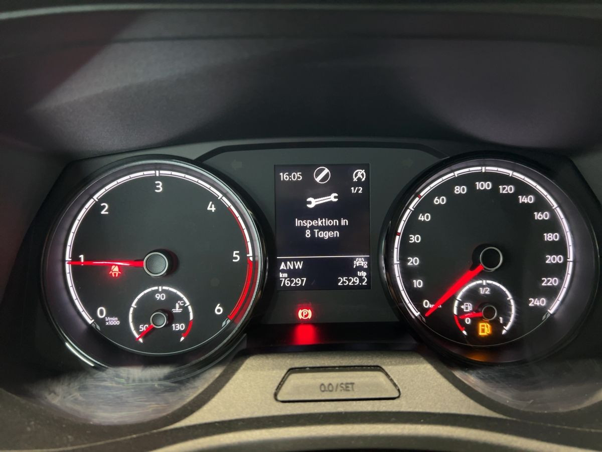 Transporter Kombi T6.1 2.0 TDI DSG 4M LR 8-Sitze ACC LED Navi Kamera Sitzhzg Lane-Ass