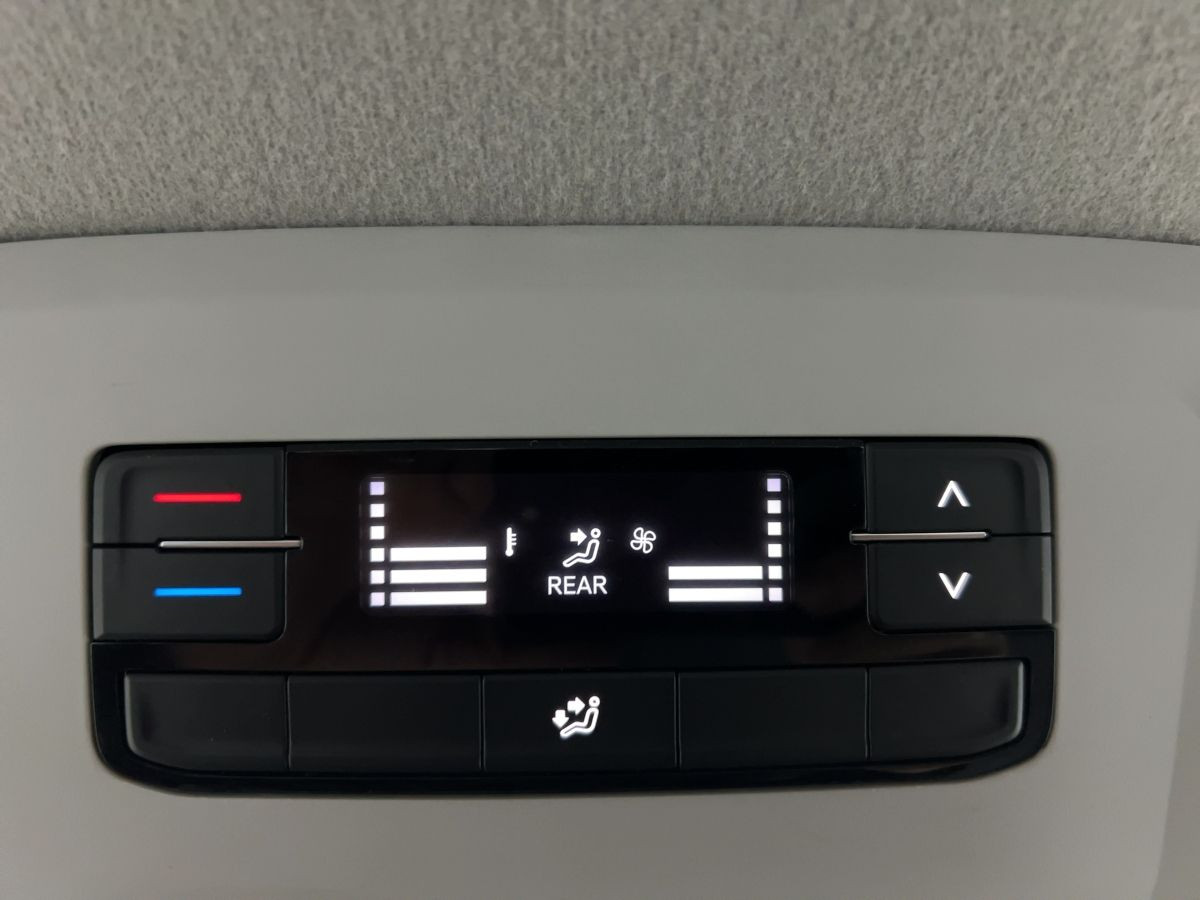 Transporter Kombi T6.1 2.0 TDI DSG 4M LR 8-Sitze ACC LED Navi Kamera Sitzhzg Lane-Ass