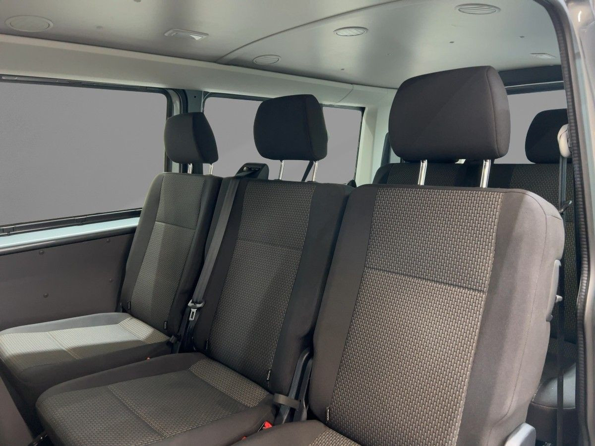 Transporter Kombi T6.1 2.0 TDI DSG 4M LR 8-Sitze ACC LED Navi Kamera Sitzhzg Lane-Ass