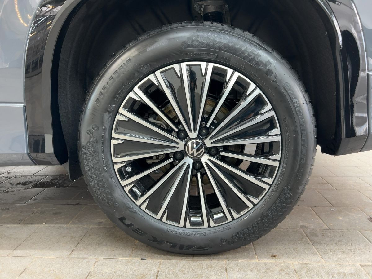 Tayron R-Line 2,0 TDI 142 kW DSG 4M*AHK*Pano*WR