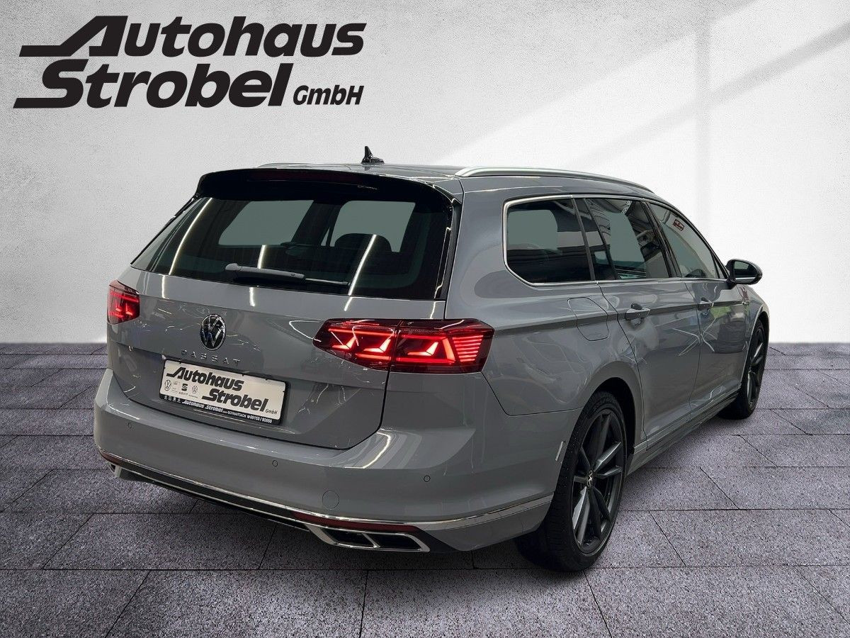 Passat Variant 2.0 TDI DSG Elegance R-Line 1,99% ACC AHK Leder Navi LED-Matrix Standh.