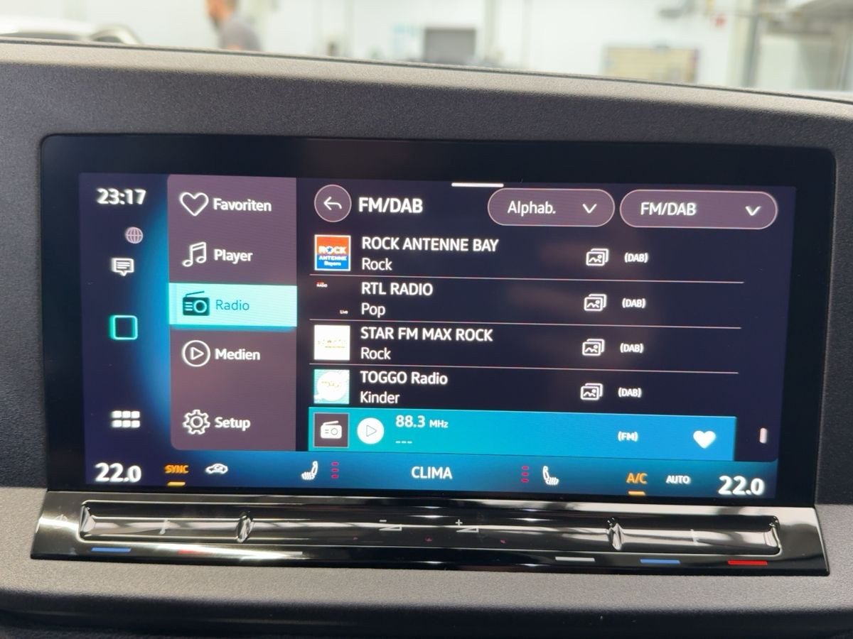 Caddy Maxi 1,5 l TSI 85 kW DSG AHK*LED*LR*WR