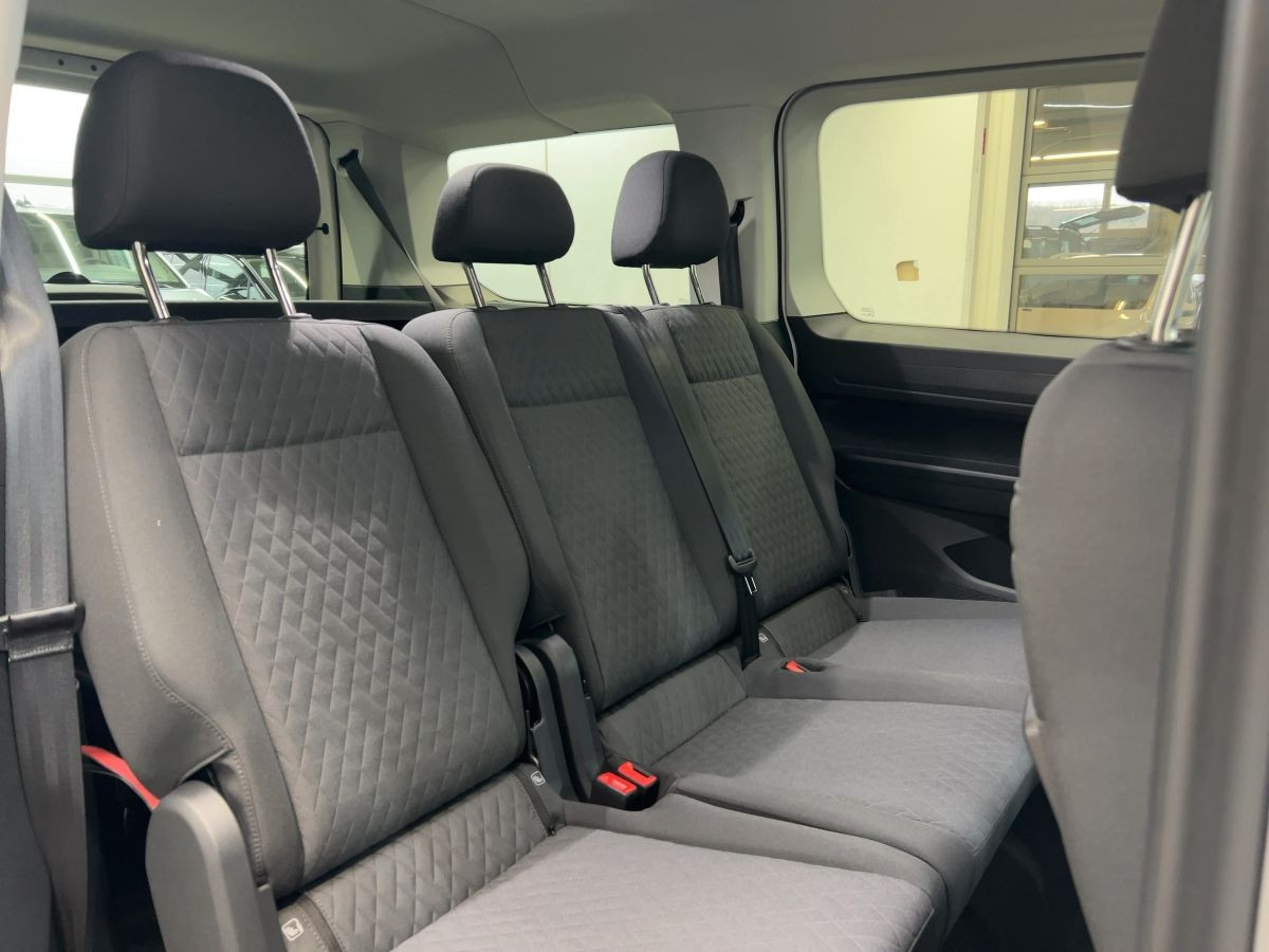 Caddy Maxi 1,5 l TSI 85 kW DSG Rear View*LED*LR