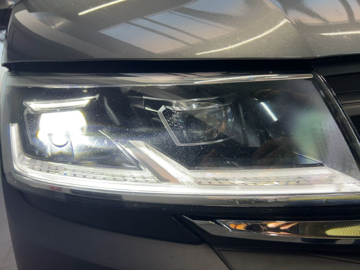 Transporter Kombi T6.1 2.0 TDI 4M LR 8-Sitze ACC LED Navi Kamera Lane-Ass Side-Ass Klima
