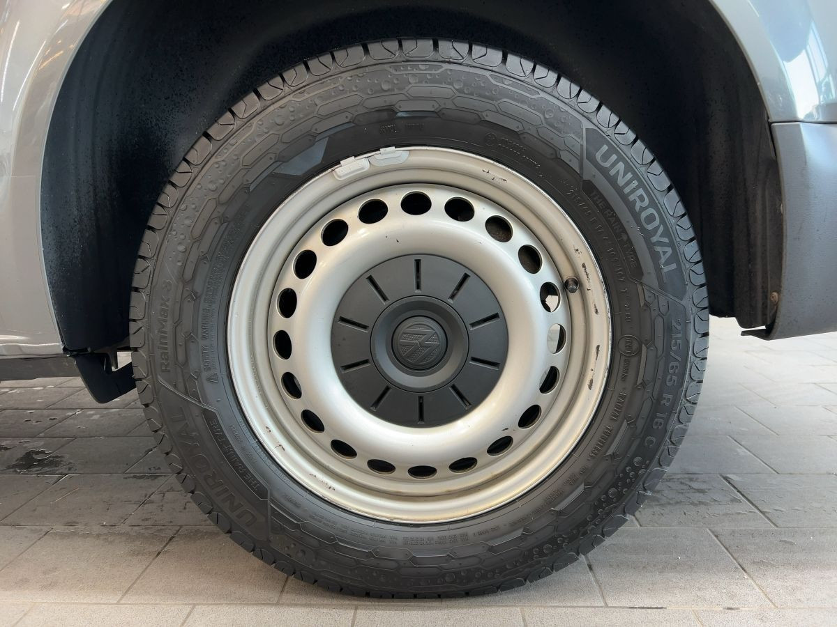 Transporter Kombi T6.1 2.0 TDI 4M LR 8-Sitze ACC LED Navi Kamera Lane-Ass Side-Ass Klima