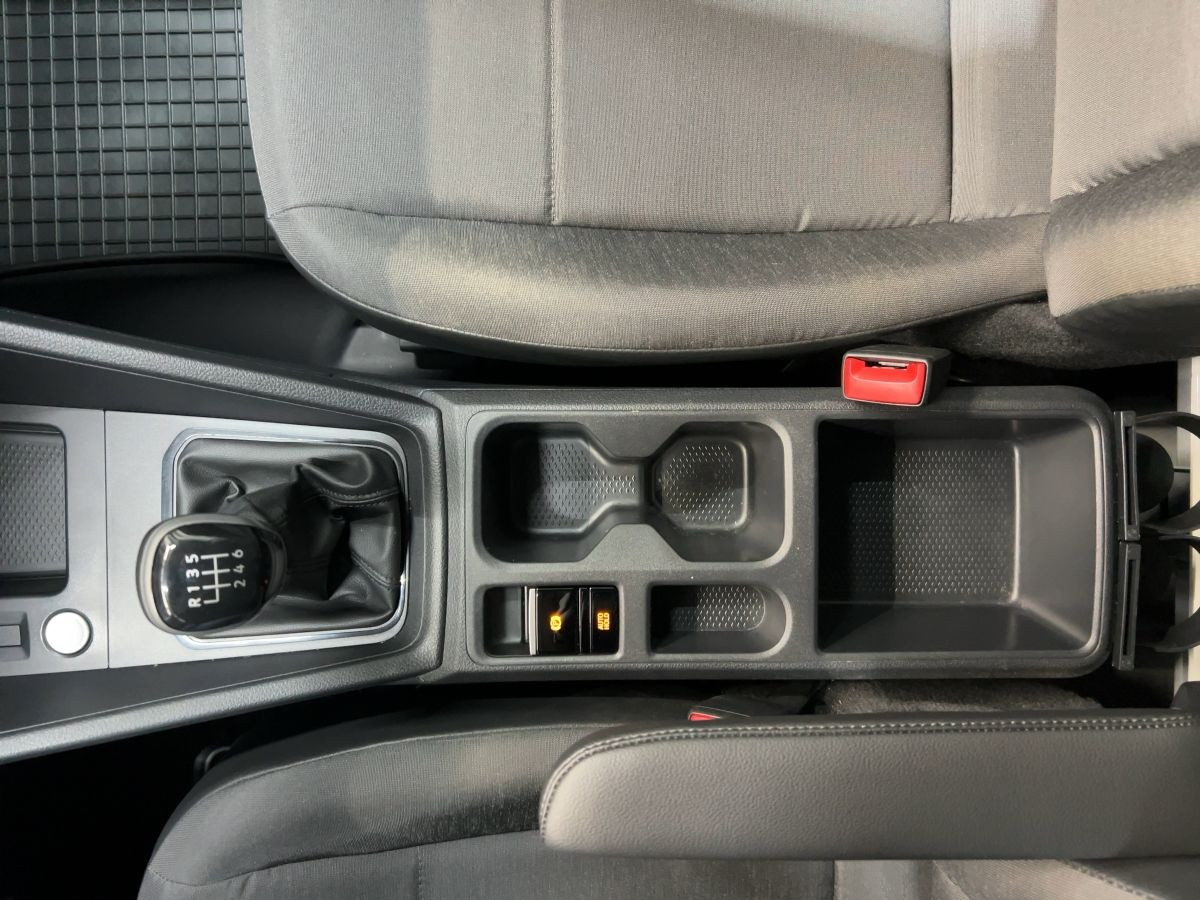 Caddy Maxi 1.5 TSI Cargo Navi Klima Einparkh. DAB+ Bluet.