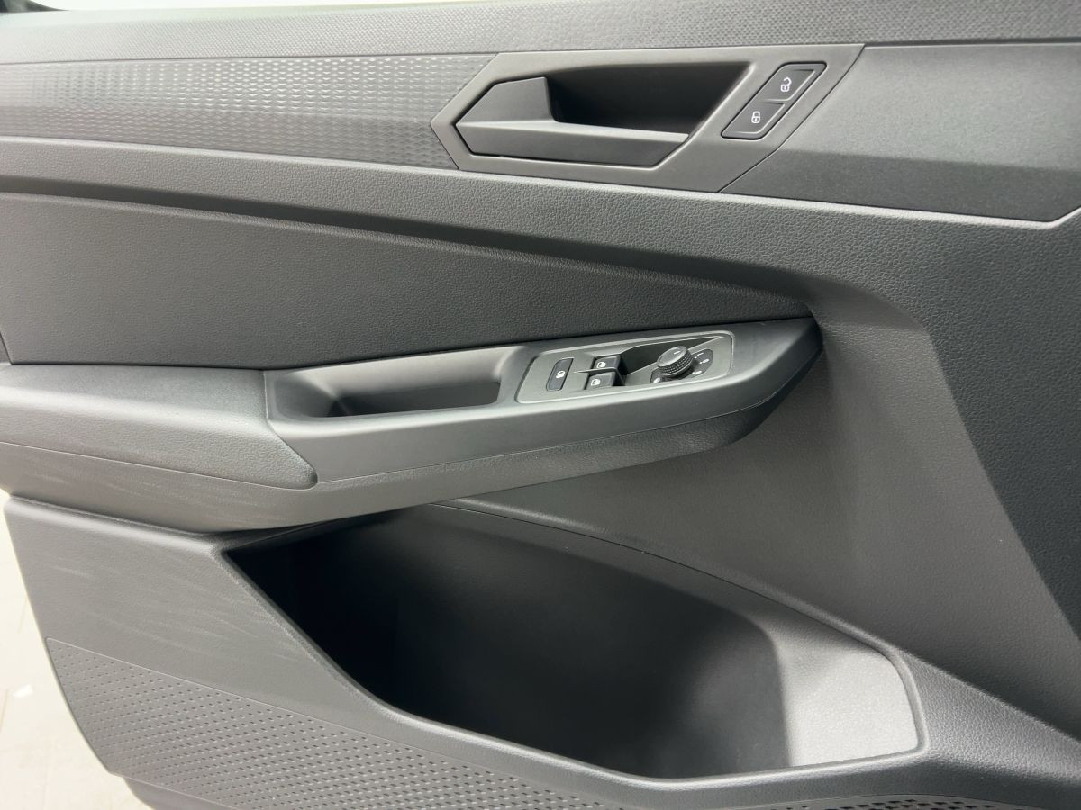 Caddy Maxi 1.5 TSI Cargo Navi Klima Einparkh. DAB+ Bluet.